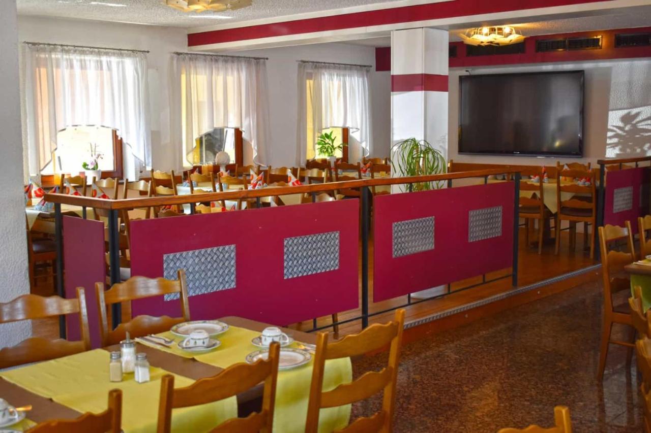 Hotel Und Restaurant Nehrener Hof Экстерьер фото